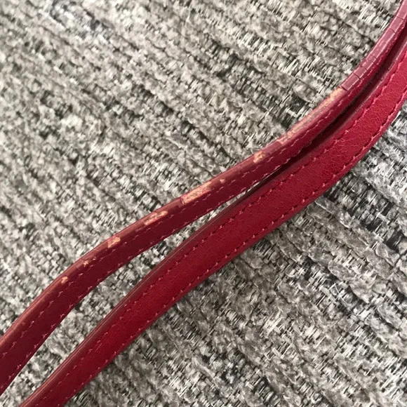 Monsac red leather paisley embossed shoulder bag purse - Picture 8 of 13